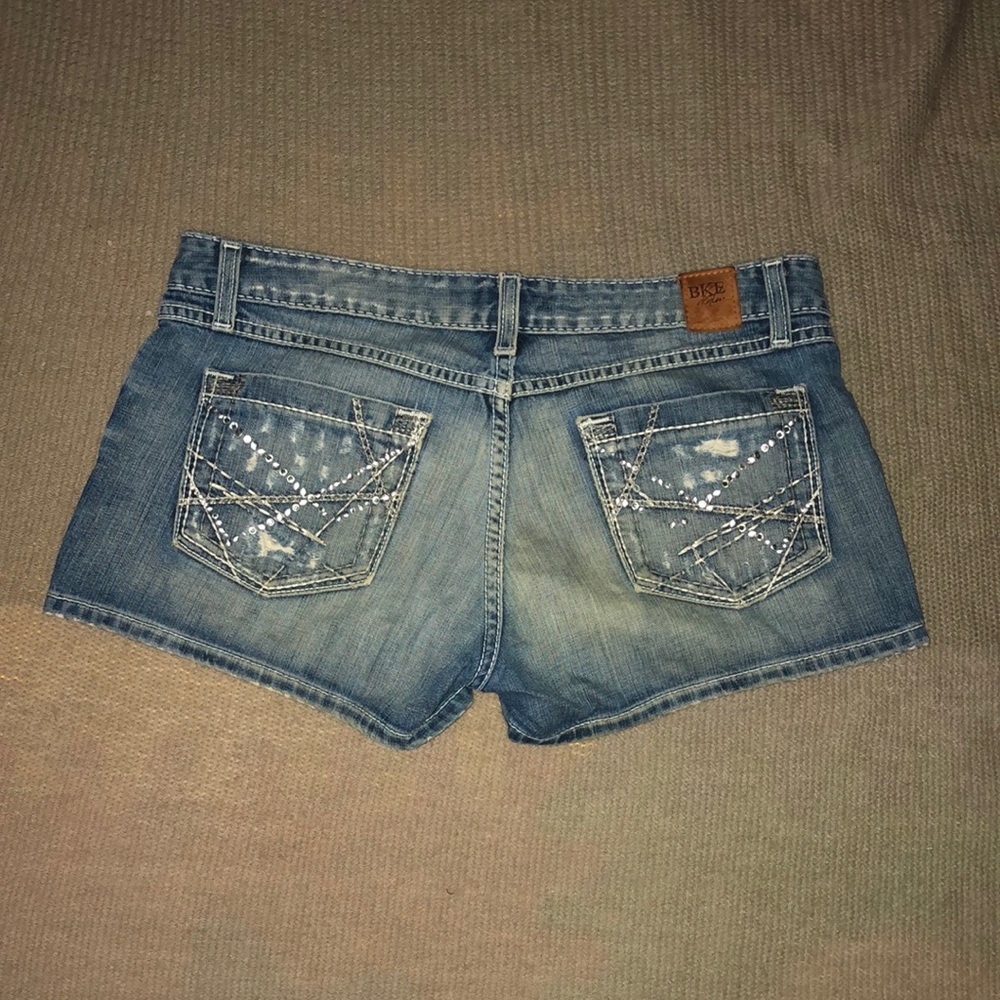 BKE denim jean shorts Stella, 1.5 inch inseam, size 29, medium/light wash,